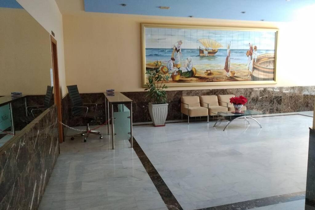 Appartement Vue Sur Mer Avenue De L'Europe ベニドルム エクステリア 写真